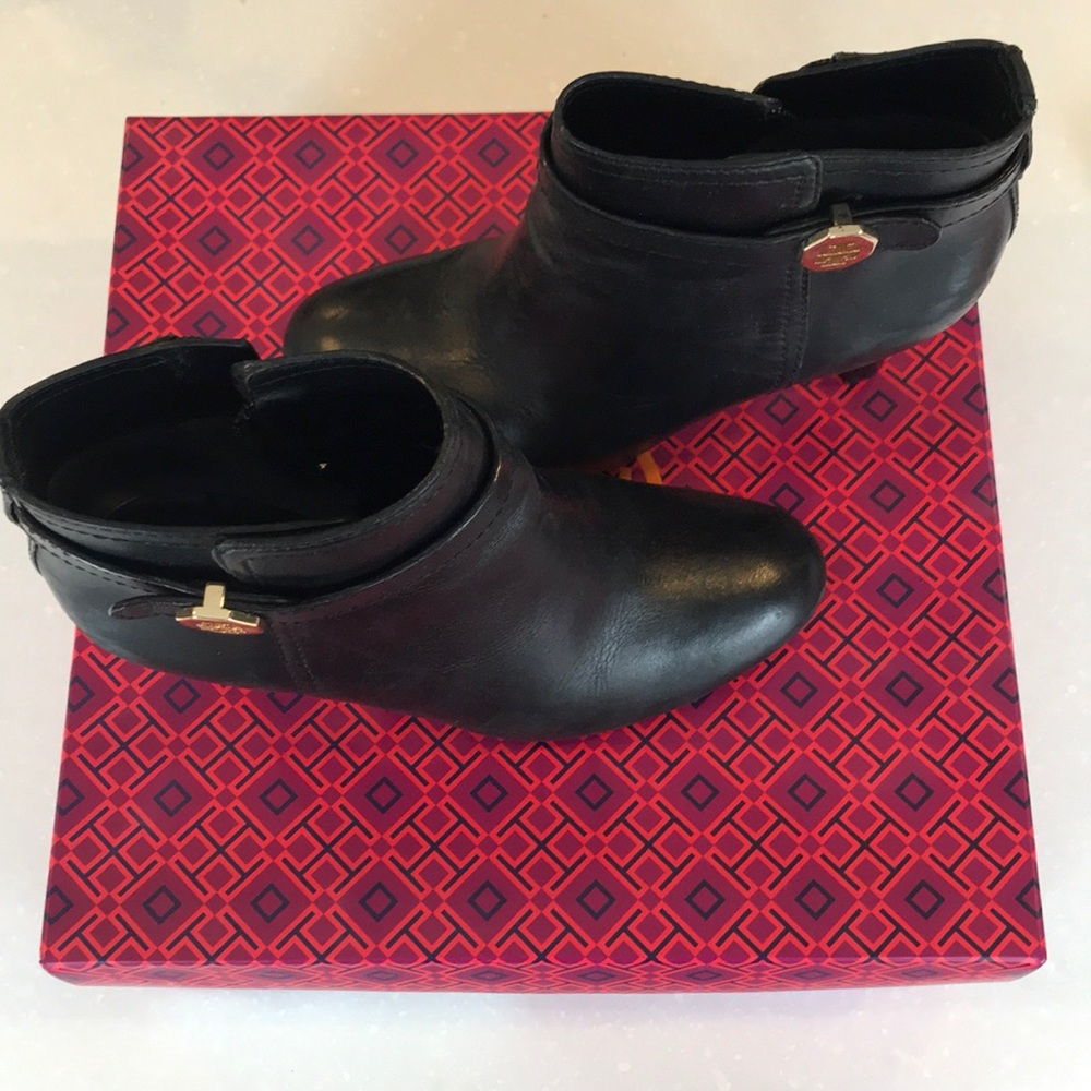 Tory Burch Britta Mid Heel Bootie